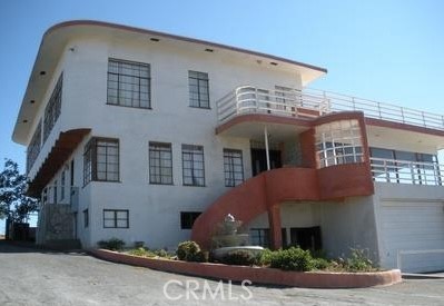 2301 W Wilson Street | Similar Property Thumbnail