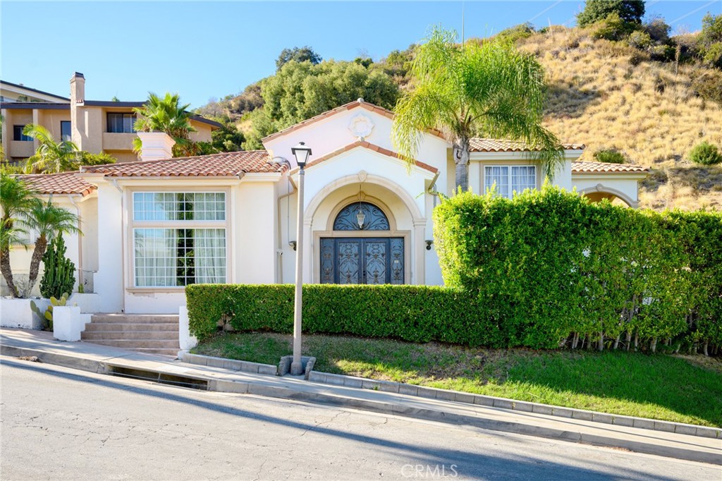 3331 Oakmont View Drive | Similar Property Thumbnail