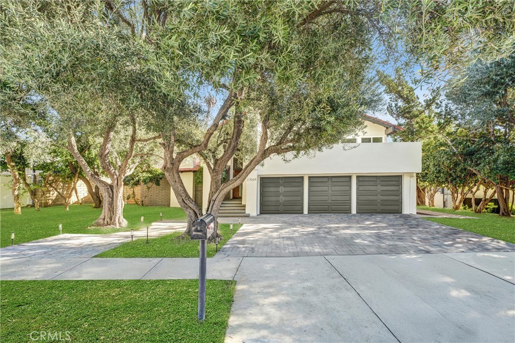 27064 Esward Drive | Similar Property Thumbnail