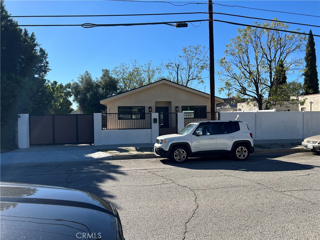 11251 Kewen Avenue | Similar Property Thumbnail