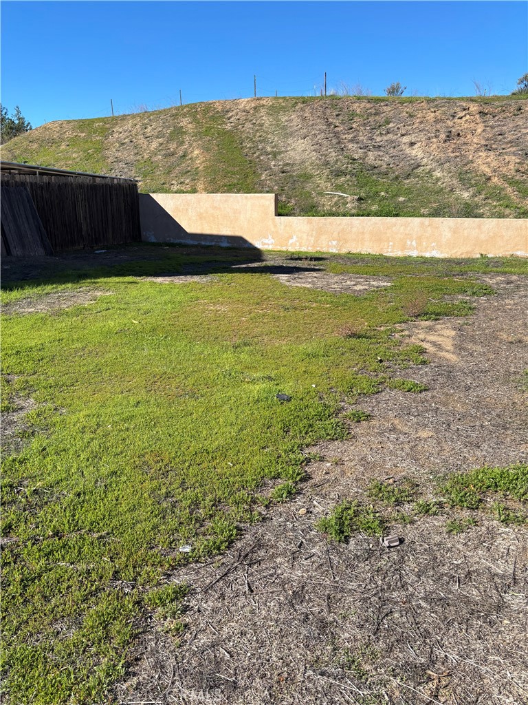 0 Lomita Dr | Similar Property Thumbnail