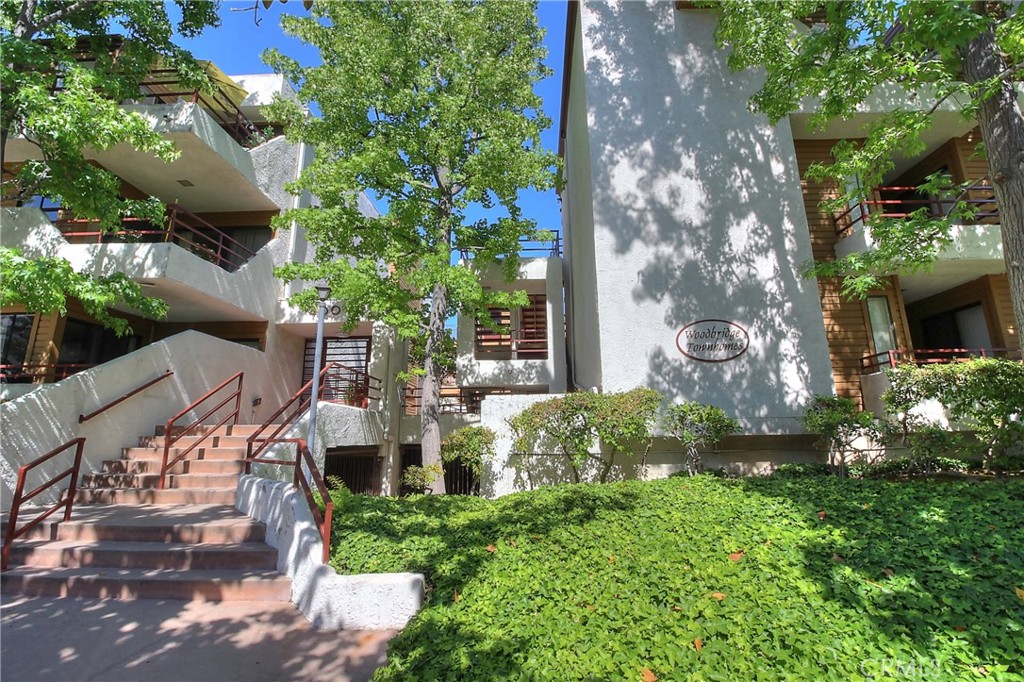 400 N Louise Street, #205 | Similar Property Thumbnail