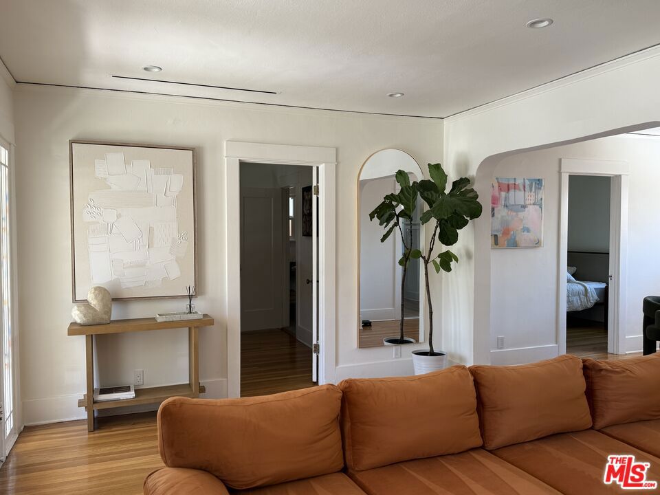 531 Burchett Street | Similar Property Thumbnail