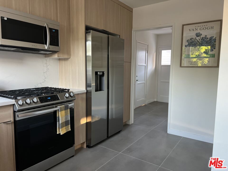 546 Hahn Avenue | Similar Property Thumbnail