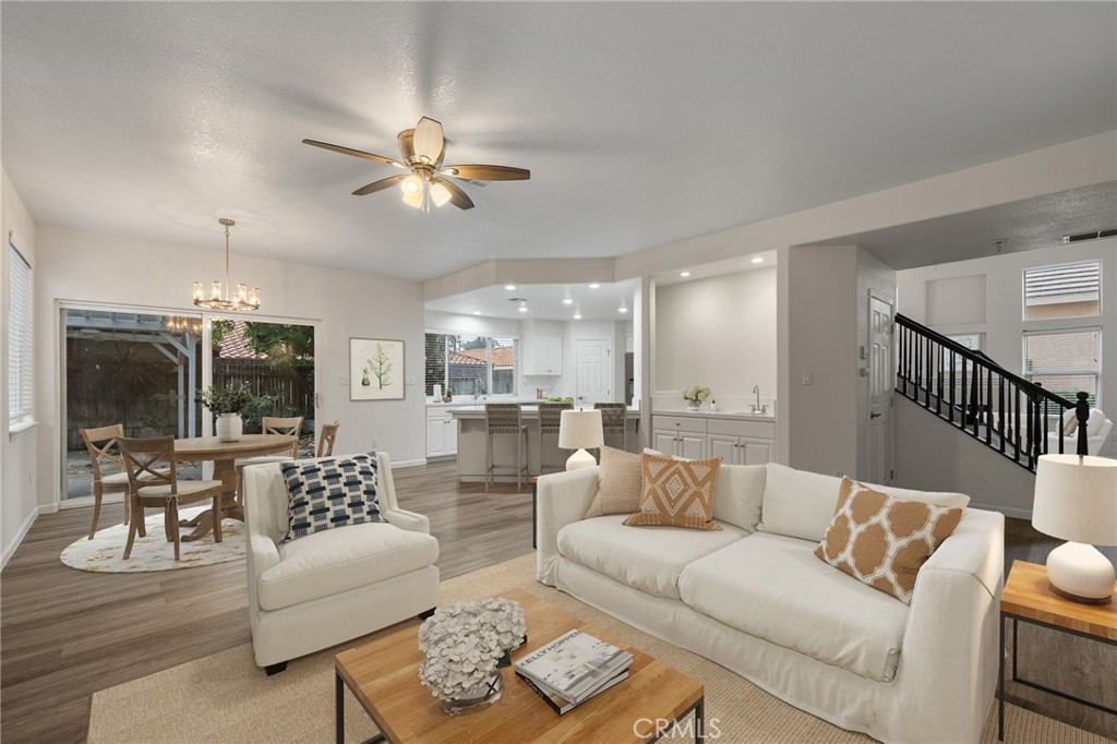 11205 Illusion Way, Bakersfield, CA 93311