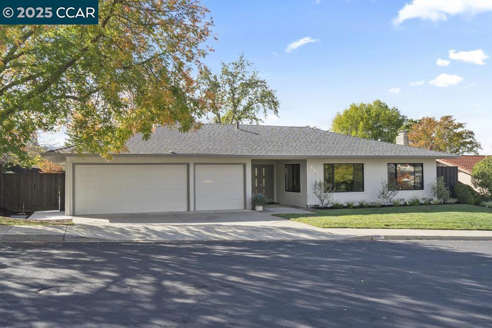 645 Appaloosa Dr, Walnut Creek, CA 94596