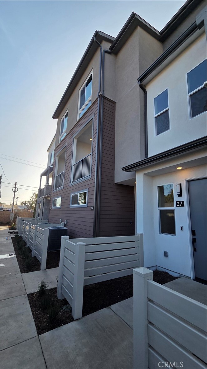 10002 Central Avenue, Garden Grove, CA 92843