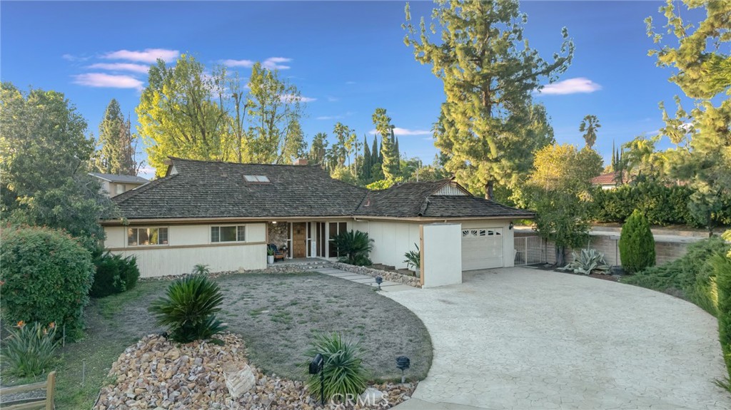 10261 Calvin | Similar Property Thumbnail