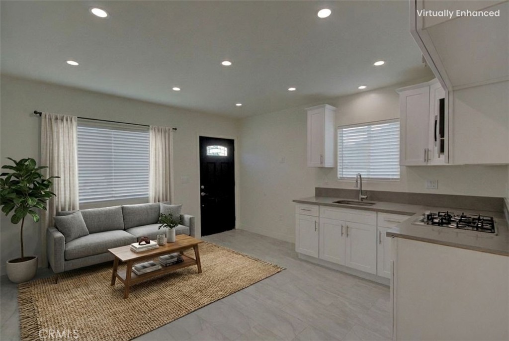 14604 1/2 Cohasset Street | Similar Property Thumbnail