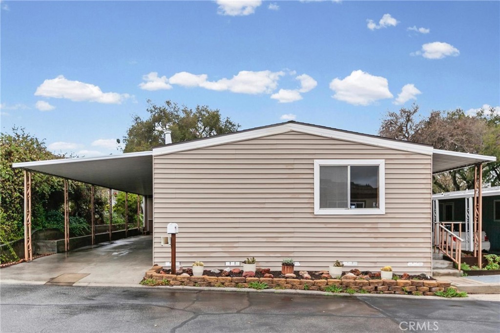 10963 Las Casitas | Similar Property Thumbnail