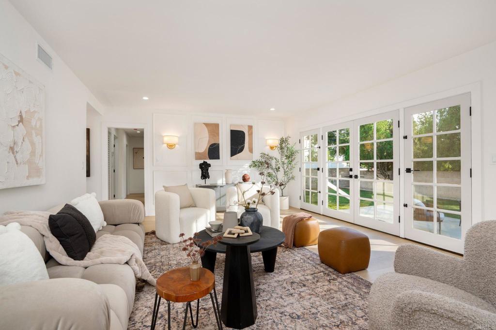 18438 Los Alimos St | Similar Property Thumbnail