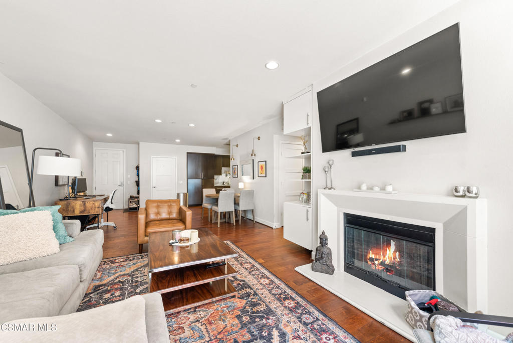 10878 Bloomfield Street, #107 | Similar Property Thumbnail