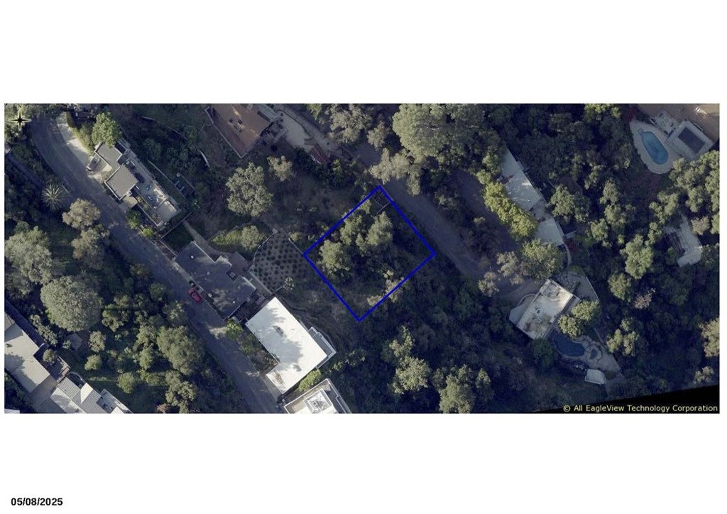 916 Glen Oaks Boulevard | Similar Property Thumbnail