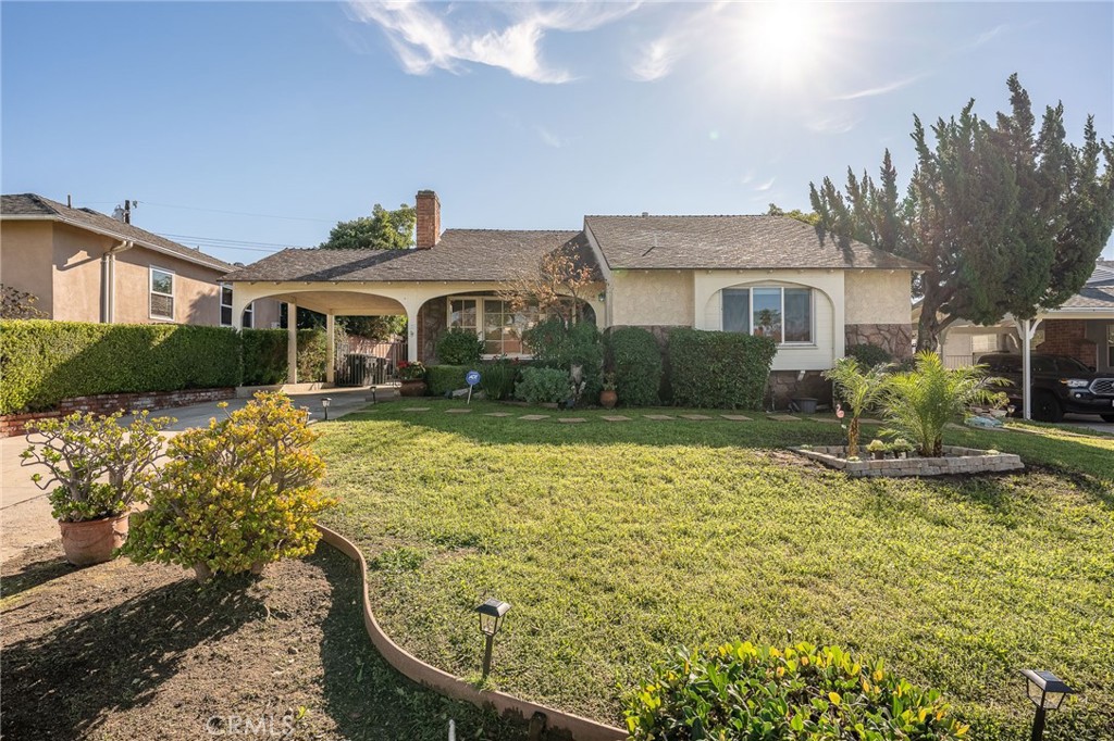 414 University | Similar Property Thumbnail