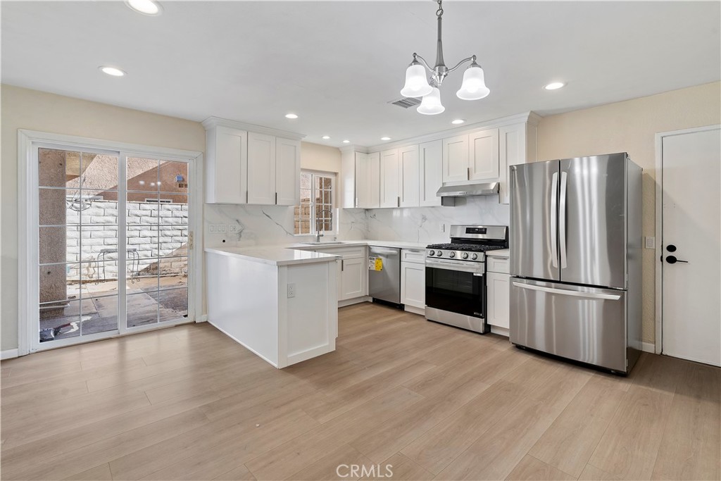 7615 Glade , #114 | Similar Property Thumbnail