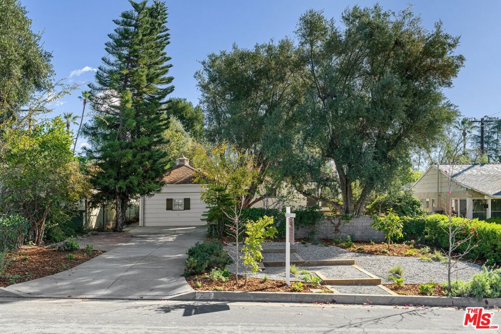 2312 Oliveras Avenue | Similar Property Thumbnail