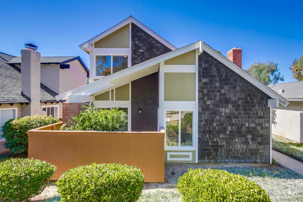 10690 Esmeraldas Drive | Similar Property Thumbnail