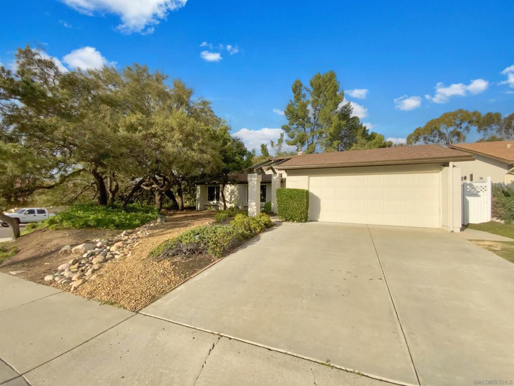 11002 Promesa Dr | Similar Property Thumbnail