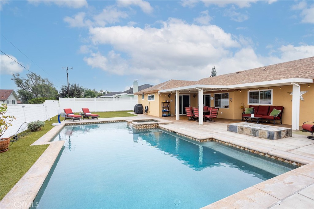 841 Rolling Hills | Similar Property Thumbnail